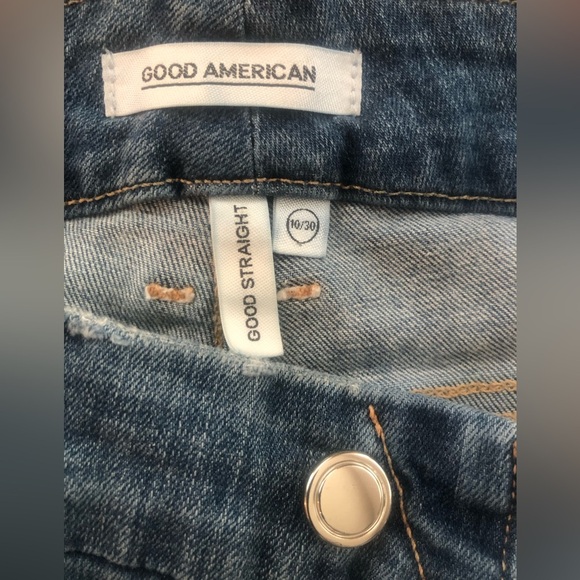 Good American Jeans. Women’ straight leg. Size 10/30 Color Blue 408. - Picture 6 of 9